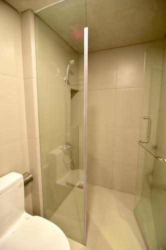 Clean bathroom with a shower