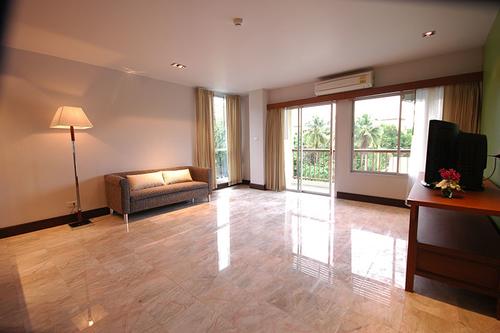 Sakorn Residence and Hotel Deluxe Apartment